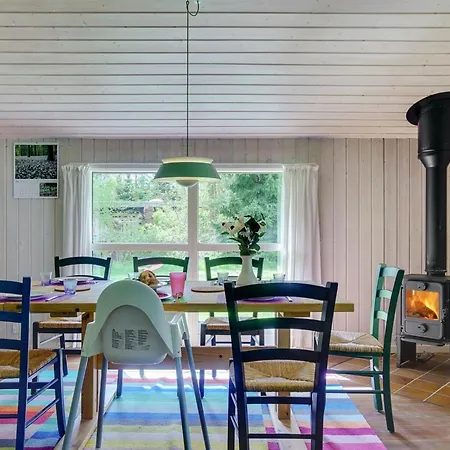Loreia - 200m From The Sea By Interhome * Bøtø By