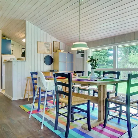Tatil Evi Loreia - 200m From The Sea By Interhome Bøtø By