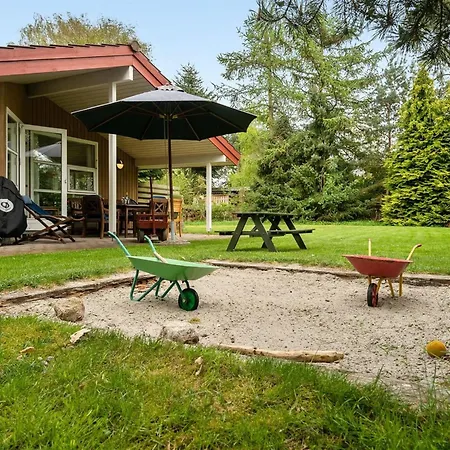 Loreia - 200m From The Sea By Interhome Tatil Evi Bøtø By