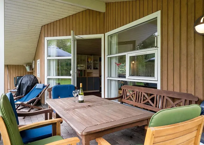 Loreia - 200m From The Sea By Interhome * Bøtø By