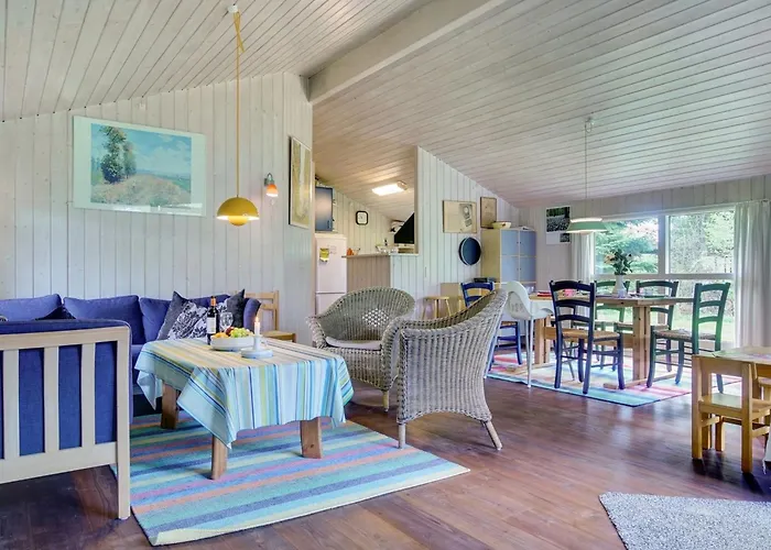 Сasa de vacaciones Loreia - 200m From The Sea By Interhome Bøtø By